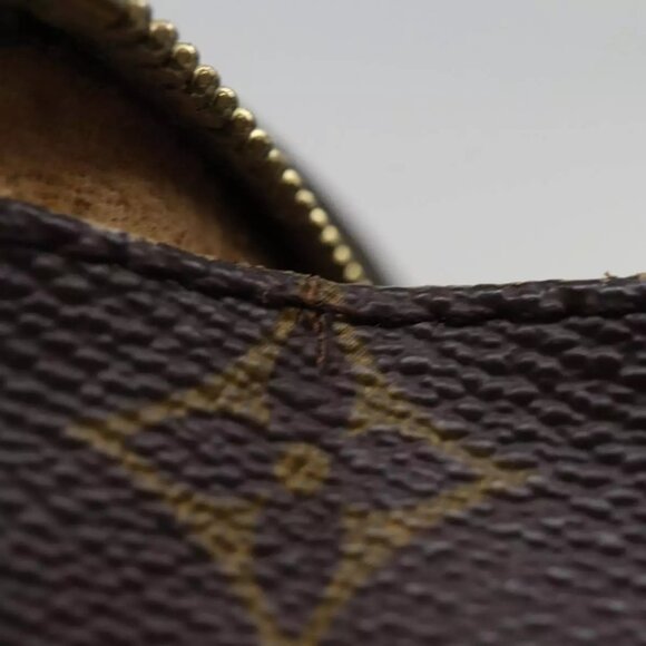 LOUIS VUITTON Monogram Poche Toilette 26 Pouch - Picture 5 of 16